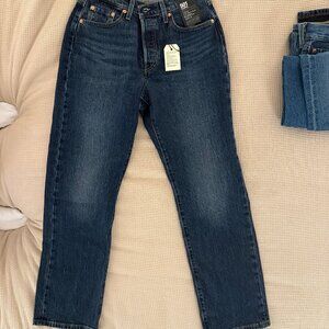Never Worn/Tags Intact: Levi's 501® Curve Women's Jeans